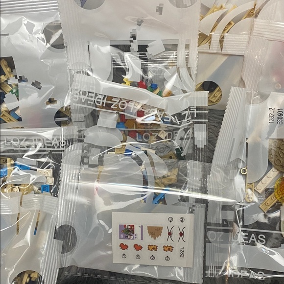 LOZ Mini Christmas Building Set - Picture 9 of 16